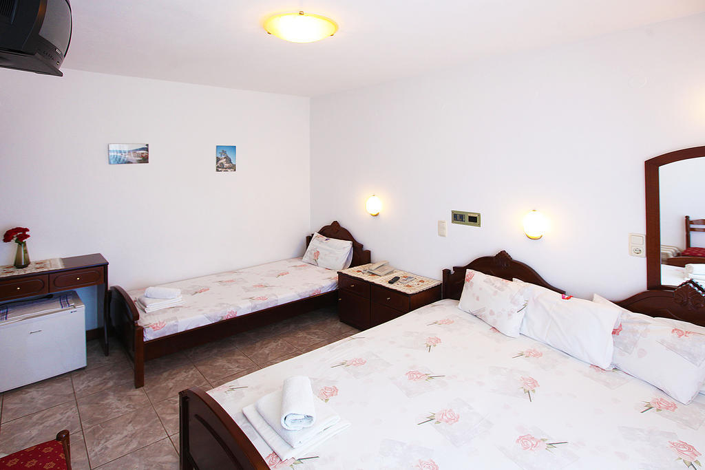Hotel Fourkos Limenas  Cameră foto